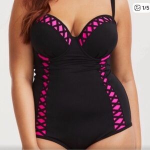 Black One-Piece Swimsuit with Bright Pink Lattice Torrid XO slim fit  NWT Size 2